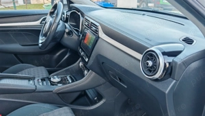 MG ZS EV 45kwh 143CP - 300km automie - 83742 - imagine 4