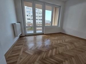 Romana Coloane apartament 3 camere  de vanzare