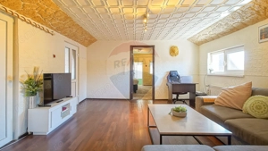 Oportunitate: Casă 6 camere (3 camere spațiu comercial+etaj locuință) - imagine 11