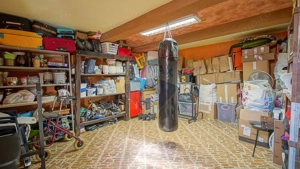 Oportunitate: Casă 6 camere (3 camere spațiu comercial+etaj locuință) - imagine 20