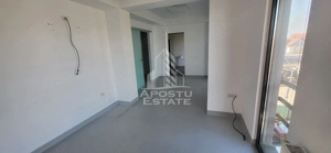 Spatiu comercial de inchiriat, 221 mp, centru Dumbravita - imagine 4