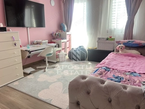 Apartament cu 3 camere, 2 locuri de parcare, et 1, Giarmata Vii - imagine 4