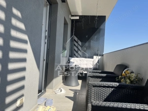 Apartament cu 3 camere, 2 locuri de parcare, et 1, Giarmata Vii - imagine 10