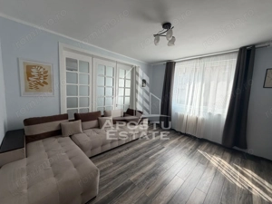 Apartament 3 camere , decomandat , Centrala proprie ,105 mp , Lipovei