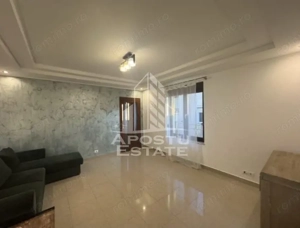 Casa pe 2 nivele, 3 camere, 2 bai, Centrala proprie, zona Soarelui