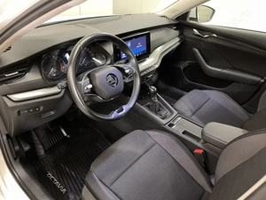 Skoda Octavia - imagine 5