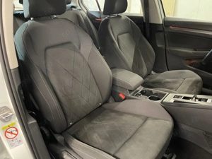 Volkswagen Golf - imagine 10