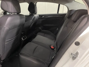 Renault Megane - imagine 11