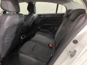 Renault Megane - imagine 11