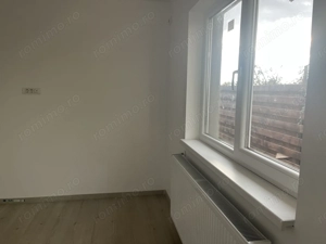 Glina stadion casa parter 4 camere - imagine 38