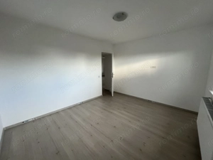 Glina stadion casa parter 4 camere - imagine 35