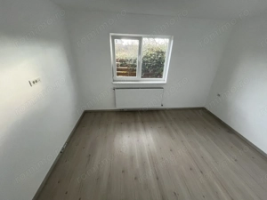 Glina stadion casa parter 4 camere - imagine 40