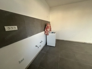 Glina stadion casa parter 4 camere - imagine 79