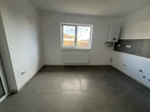 Glina stadion casa parter 4 camere - imagine 81