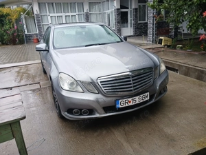 Dezmembrez Mercedes E 220 -2,2 dci -2014