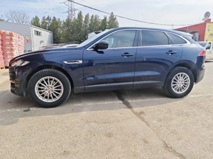 Jaguar F Pace  - imagine 4