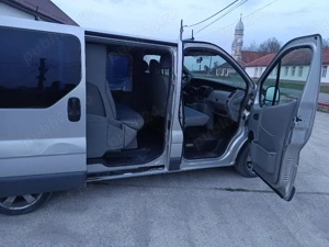 Renault Trafic an 2003 motor 1.9 dci 6 locuri si marfa - imagine 5