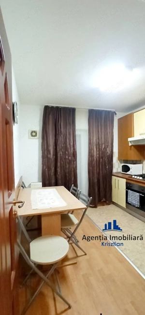 Apartament de închiriat zona Micro 17 