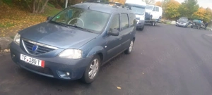 Logan MCV - imagine 4