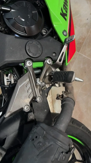 Kawasaki Ninja 125   2024 | Stare foarte bună | (Pops & Bangs) A1 - imagine 4