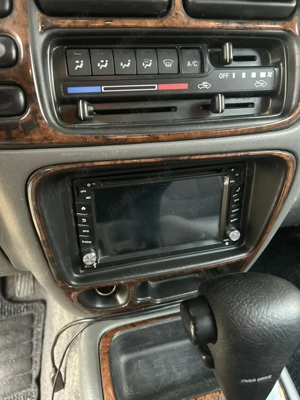 Suzuki Grand Vitara - imagine 5