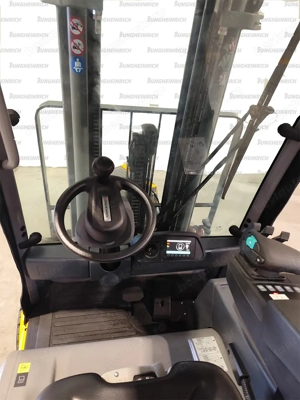 Electrostivuitor Jungheinrich EFG 220, capacitate 2000 kg, înălțime de ridicare 4400 mm - imagine 5