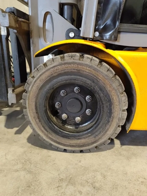 Electrostivuitor Jungheinrich EFG 220, capacitate 2000 kg, înălțime de ridicare 4400 mm - imagine 6