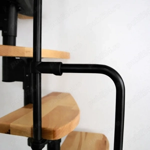 Scara samba Scala - lemn masiv fag, spatii mici