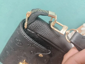 Geantă Louis Vuitton!