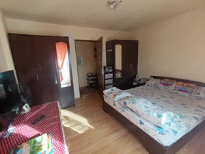 Vând Ap 3 camere la mansarda de 70 mp - imagine 5