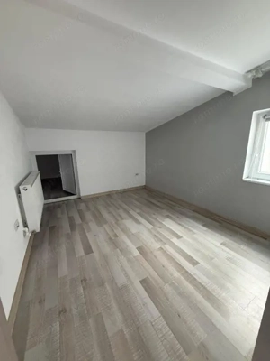 Apartament 4 camere, 100 mp (împartit în 2 ap. decomandate), zona 1 Mai - imagine 11