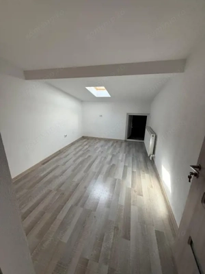 Apartament 4 camere, 100 mp (împartit în 2 ap. decomandate), zona 1 Mai - imagine 12