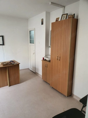 Spatiu comercial, zona 1 Mai - imagine 2