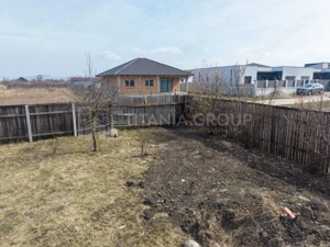 Teren 500 mp, împrejmuit, curent și internet pe teren, cu proiect și autorizație