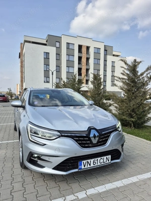 Renault Megane 1.6 E-Tech plug in hybrid - imagine 2