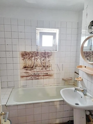 LIPOVEI -3CAM -DECOM. -2 BALCOANE -CENTRALA PROPRIE -ETAJ 1 - imagine 9