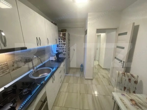 Apartament 3 camere decomandat, 68 mp, Craiovita, zona Orizont - imagine 6