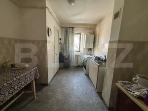 Apartament 4 camere, decomandat, 80 mp, zona Galata - imagine 5
