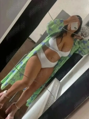 Bună sunt Denisa nouă an orasul tau  - imagine 3