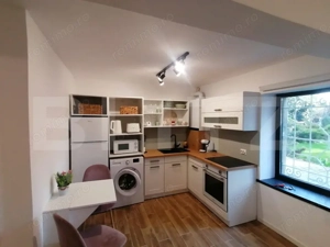 Garsoniera moderna tip studio, 25 mp, Semicentral, cu loc de parcare - imagine 2