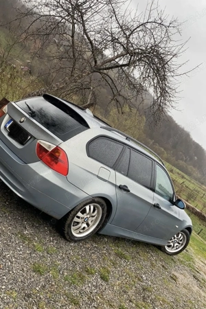 BMW seria 3  - imagine 2