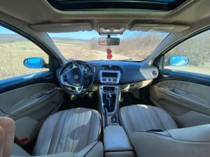 Lancia Delta 1.6 d 2010 - imagine 3