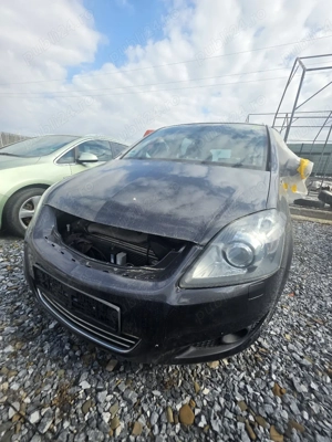 Dezmembrez Opel Zafira B | Motor 1.6 Benzină (Z16XEP) - imagine 5