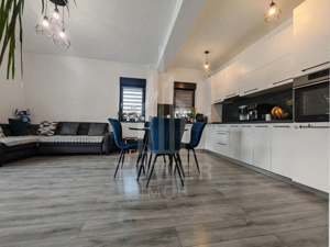 Apartament modern cu curte proprie – ideal pentru familie, zona Brana - imagine 4