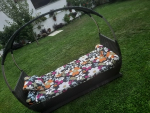 Vand canapea de terasa