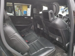 Mercedes Benz GLS 63 AMG - imagine 9