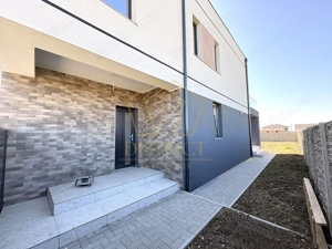 Duplex cu 3 camere, despărțit prin camera tehnica | Mosnita Noua | Barista - imagine 8