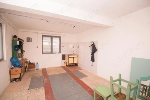 Apartament 4 camere de vanzare cu scara interioara si garaj zona centrala - imagine 14