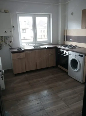 Vânzare apartament 2 camere -Tractorul | Parcare | Luminos - imagine 2