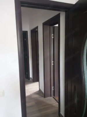 Vânzare apartament 2 camere -Tractorul | Parcare | Luminos - imagine 3